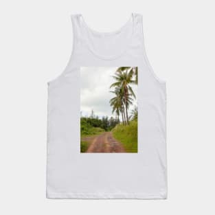 Small dirt road and plam trees in Borneo countryside Tank Top